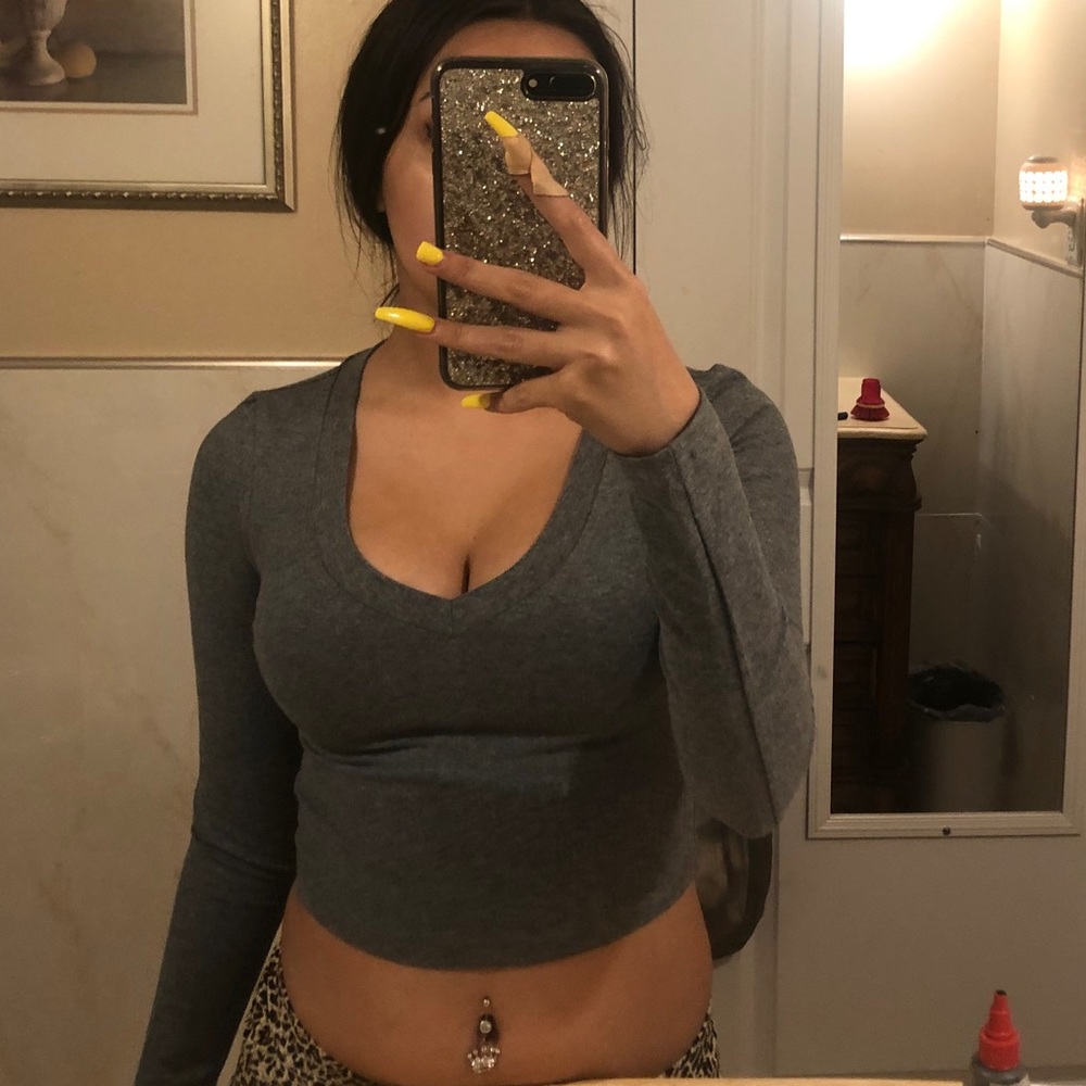 Fashion nova crop top
